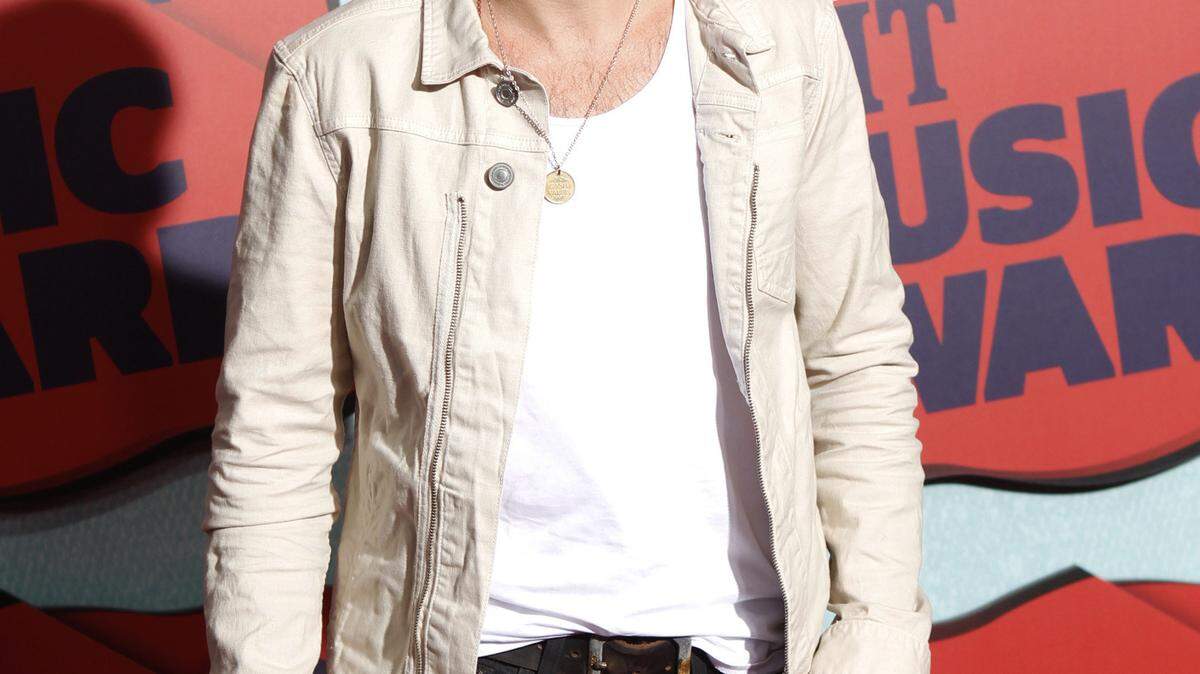 2014 CMT Music Awards - Arrivals
