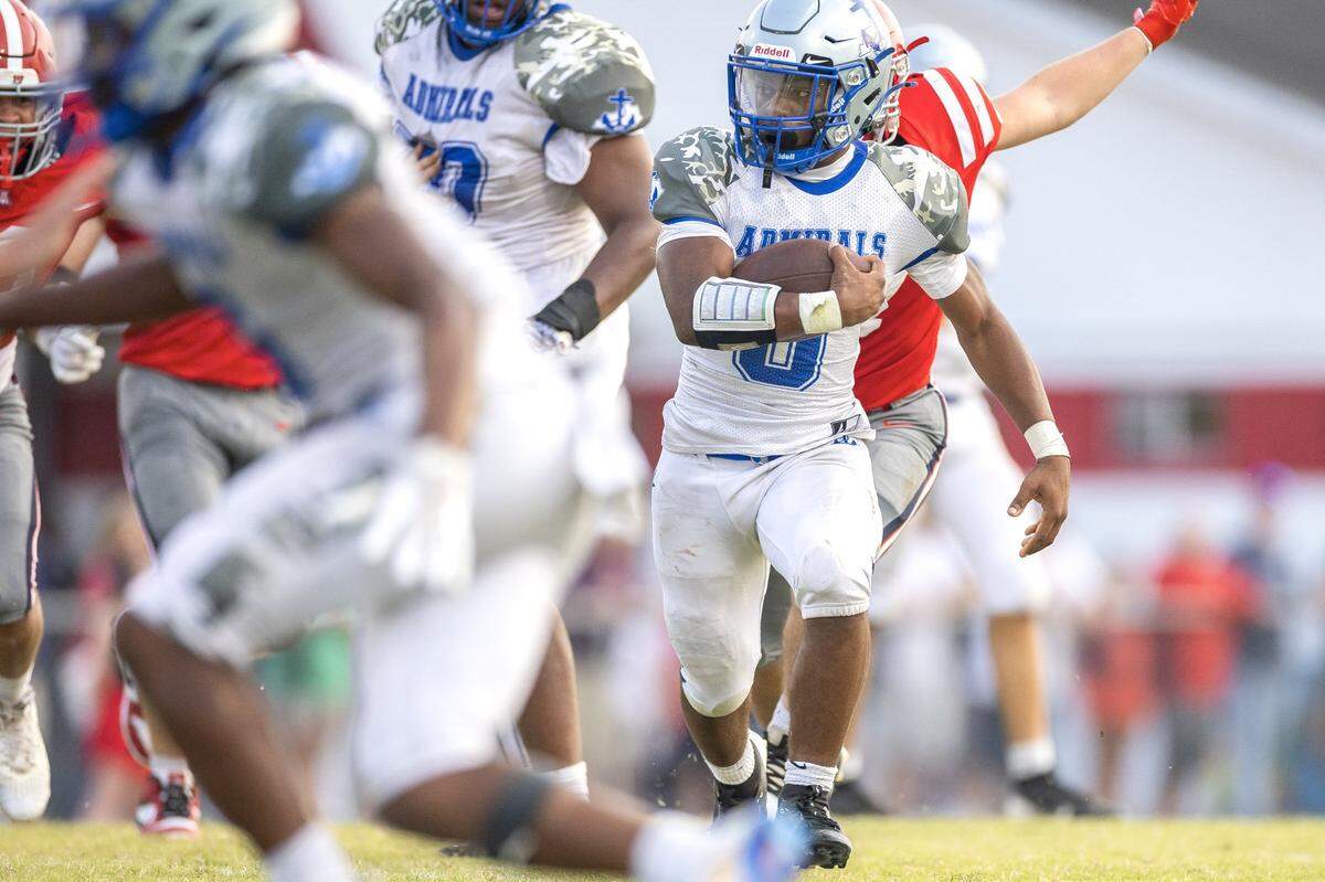 Danville's Jayvian Meaux (6) runs the ball during a game against Anderson County in Lawrenceburg, Ky., on Friday, Sept. 5, 2025.