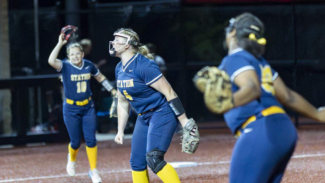 11th Region softball: Bryan Station’s Rockvoan helps deliver historic night