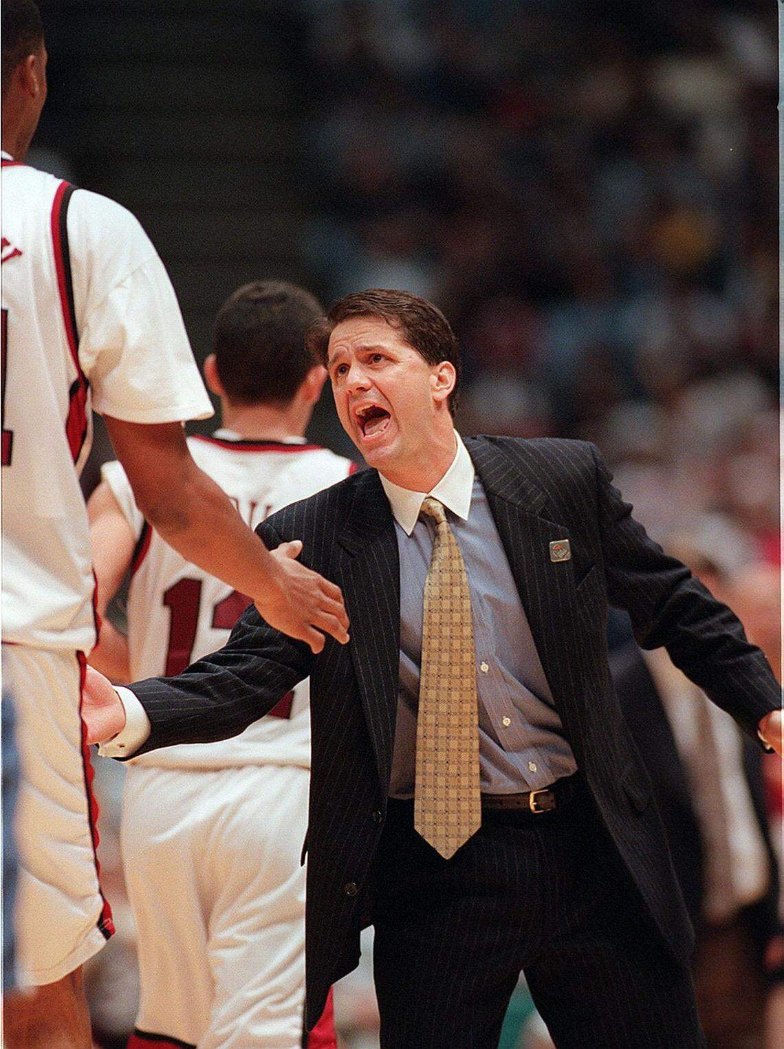 Massachusetts Coach John Calipari had a word with star Marcus Camby during the second half of Kentucky’s 81-74 win over the No. 1-ranked Minutemen in the 1996 Final Four.