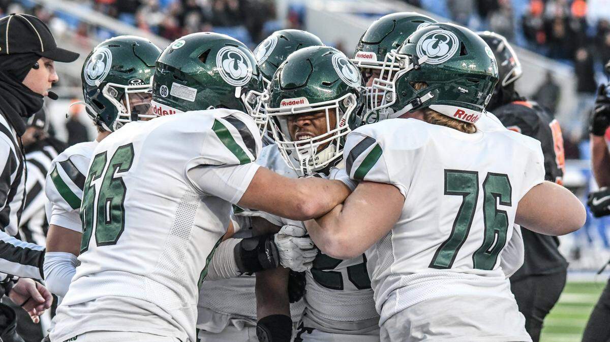 ‘That’s the way this program is.’ Trinity rallies, cruises to 29th state football title.