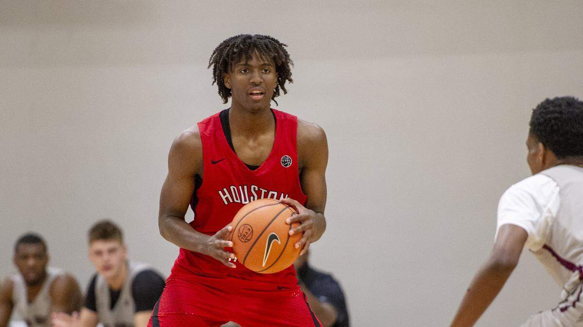 Tyrese Maxey is one of the standout recruits on the Nike travel circuit.