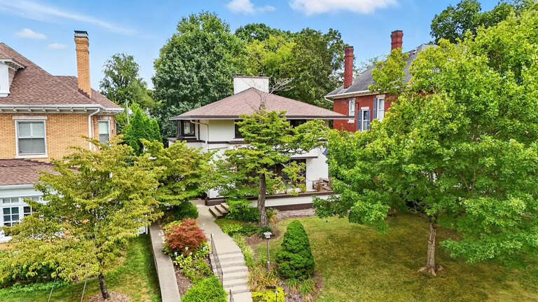 Kentucky’s only Frank Lloyd Wright home is now up for sale. Take a look inside