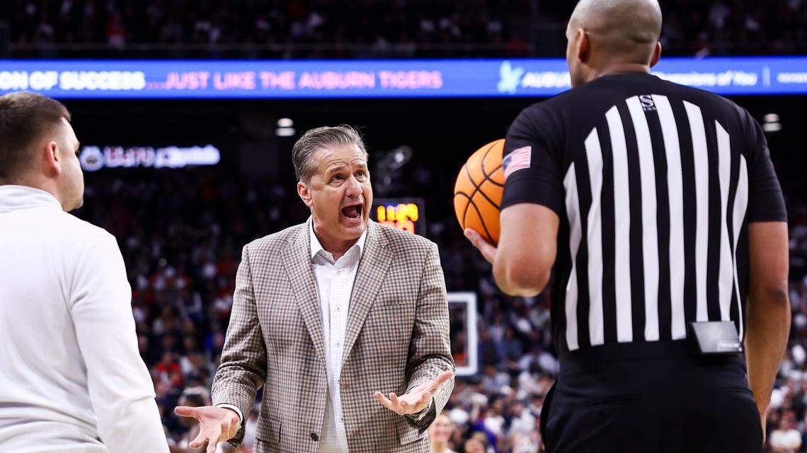 John Calipari put on a show after UK beat Auburn. The real scene happened out on court.