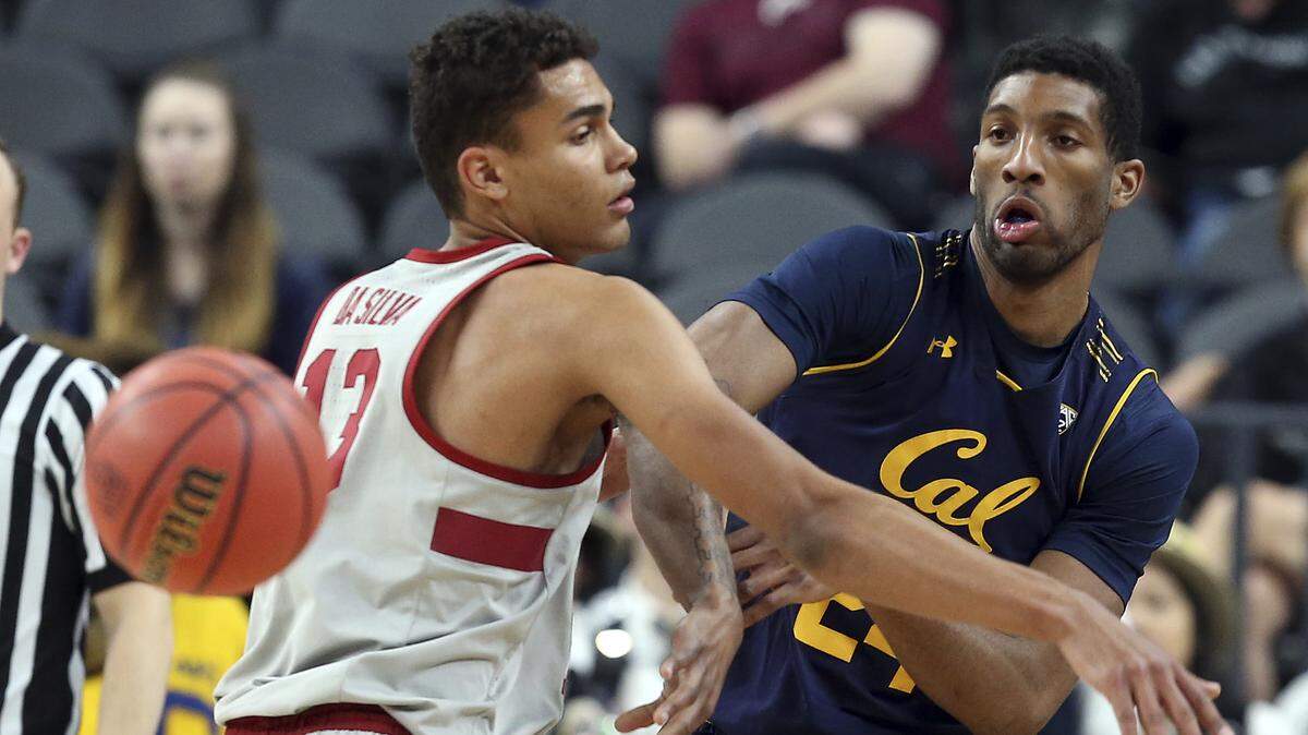 California’s Marcus Lee, right, a transfer after three seasons at Kentucky, was signed to an NBA contract Wednesday by the Miami Heat.