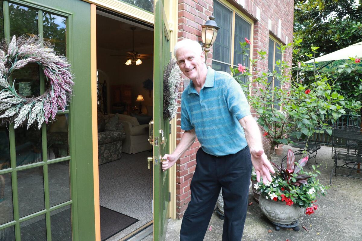 Lyndon House Bed & Breakfast innkeeper and owner Anton Giovanetto has a lifelong passion for the hospitality industry. “It seems if you listen to your heart, and you follow what your heart dreams about, you’re going to find your purpose,” Giovanetto said. “Once you find what you love to do, figure out how to make a living of it.”​