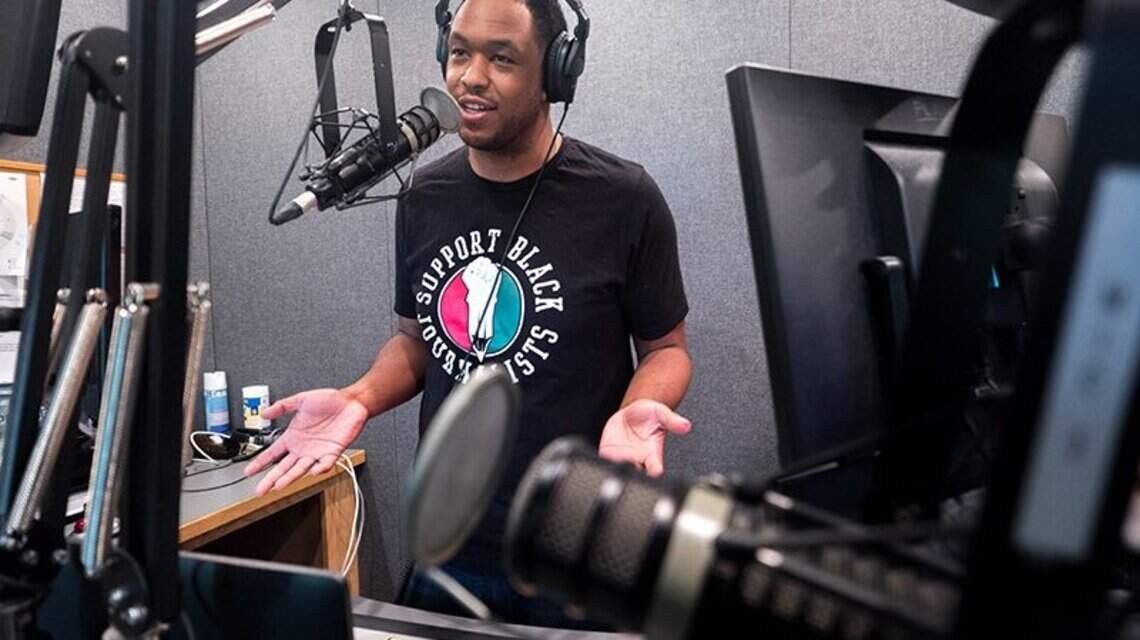Popular Lexington radio host to step down as WUKY, WEKU navigate funding cuts