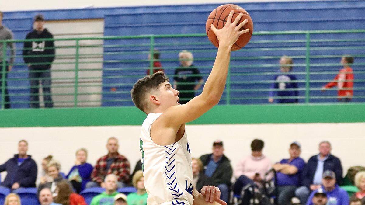 Reed Sheppard, son of former Kentucky Wildcats Jeff Sheppard and Stacey Reed, led North Laurel in scoring as a high school freshman entering the weekend.