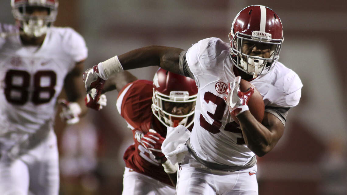 Bama’s Harris, UK’s Snell within reach of school rushing record. Who has best chance?