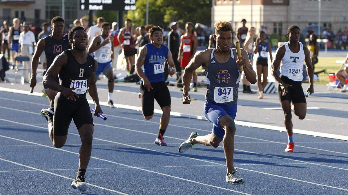 Henry Clay senior DeQuan Robinson ran "angry" to lead his team to victory in the final leg of the  4-by-100 relay.    