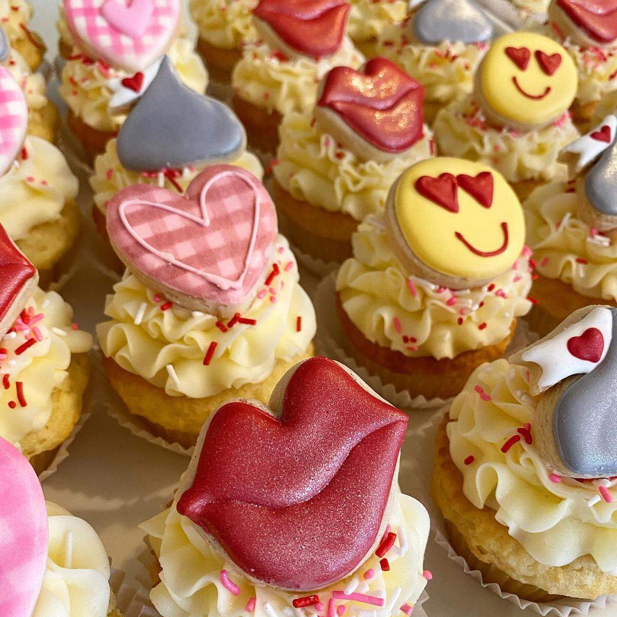 Cupcakes from Frankfort’s B’s Bakery decorated for Valentine’s Day.