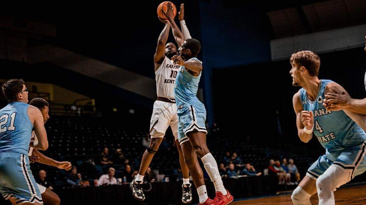 Devontae Blanton (10) scored 32 points Monday to lead Eastern Kentucky past Indiana State in overtime in the quarterfinals of the College Basketball Invitational at Daytona Beach, Fla.