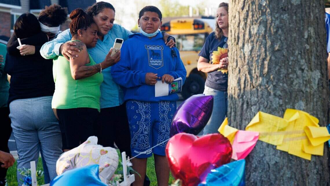 Lexington KY community honor students who were killed | Lexington ...
