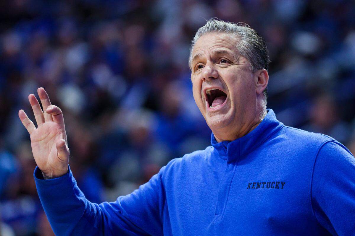 Kentucky’s John Calipari will match coaching wits with Yale’s James Jones, the second-winningest men’s hoops coach in Ivy League history.