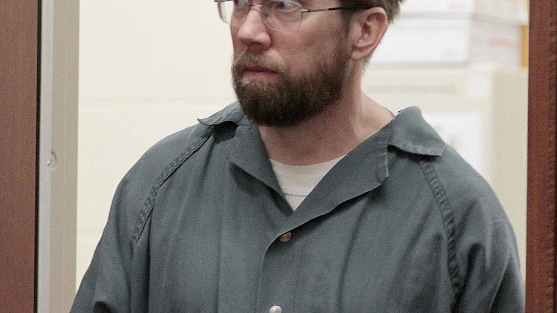 Donald Southworth entered the courtroom as he appeared for a motion hearing in Fayette Circuit Court on Friday, Sept. 23, 2011 in Lexington, Ky.  Southworth is accused of murdering his wife Umi Southworth on June 9, 2010.  Photo by David Perry  |  Staff