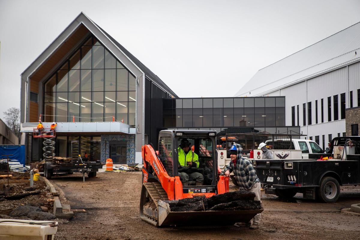 The Lexington Clinic South Broadway construction in Lexington, Ky., was ongoing on Dec. 21.