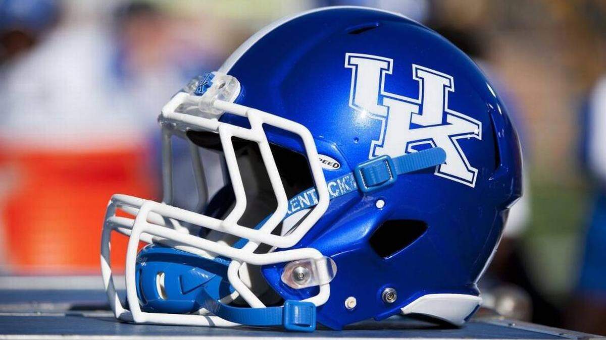 Grant Godfrey is the third consensus four-star prospect to join Kentucky’s 2023 recruiting class in the last month.