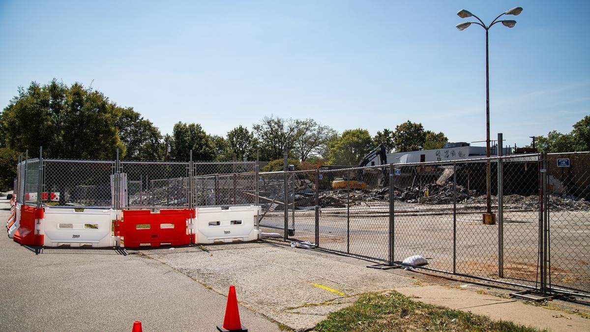 Sidewalk view of demolition site where the former Kroger at 344 Romany Road makes way for construction of Lexington's newest Publix, located in the city center of the Chevy Chase neighborhood, on September 9, 2025. 