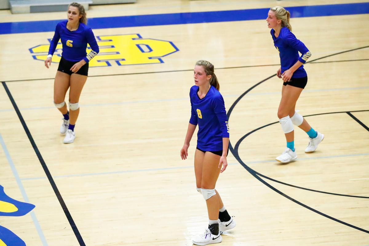 Henry Clay sisters Sara (6), Abby (8) and Emma Shadwick (2) were on the floor at the same time against Dunbar on Tuesday night.