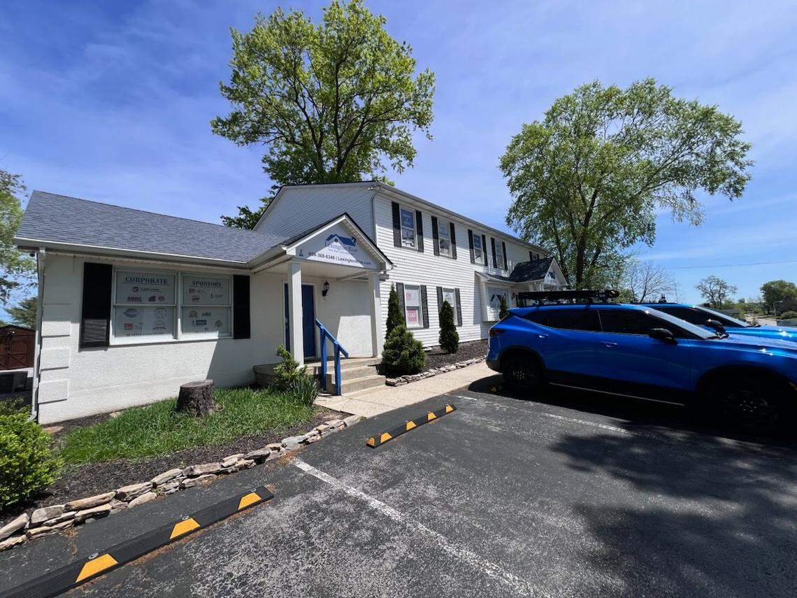 The offices of Lexington Blue roofing company on Pasadena Drive in Lexington were closed and locked on Monday, April 28, 2025, after the company announced it has gone out of business. At least one customer showed up to try to get answers, to no avail.