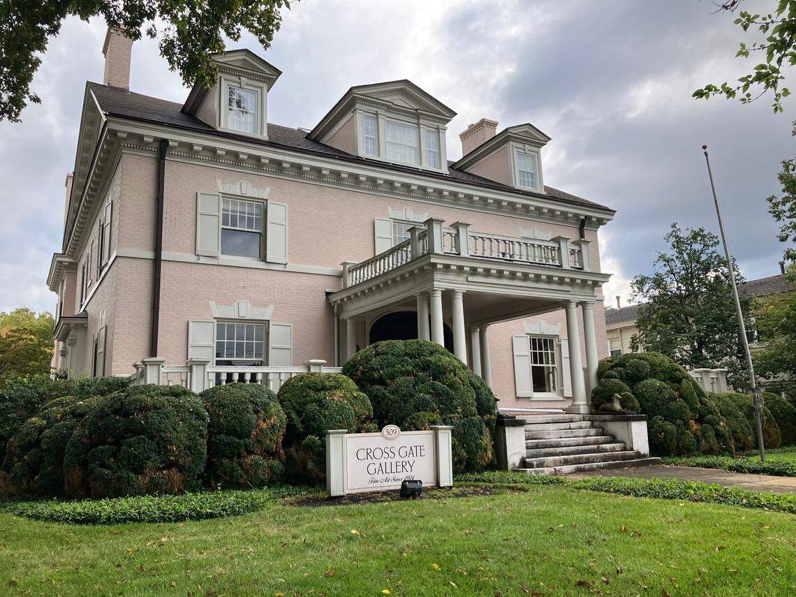 A zone change to turn Cross Gate Gallery on Main Street from an art gallery to a private club was approved by the Urban County Planning Commission on Sept. 28, 2023.