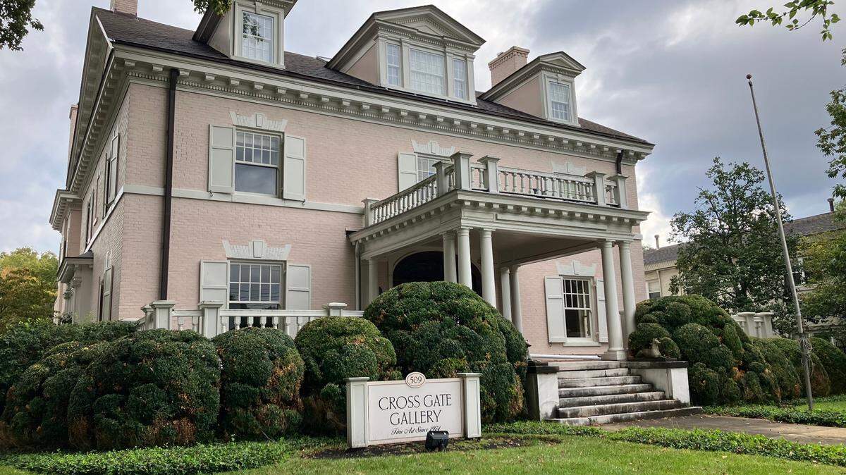 A zone change to turn Cross Gate Gallery on Main Street from an art gallery to a private club is still being debated.