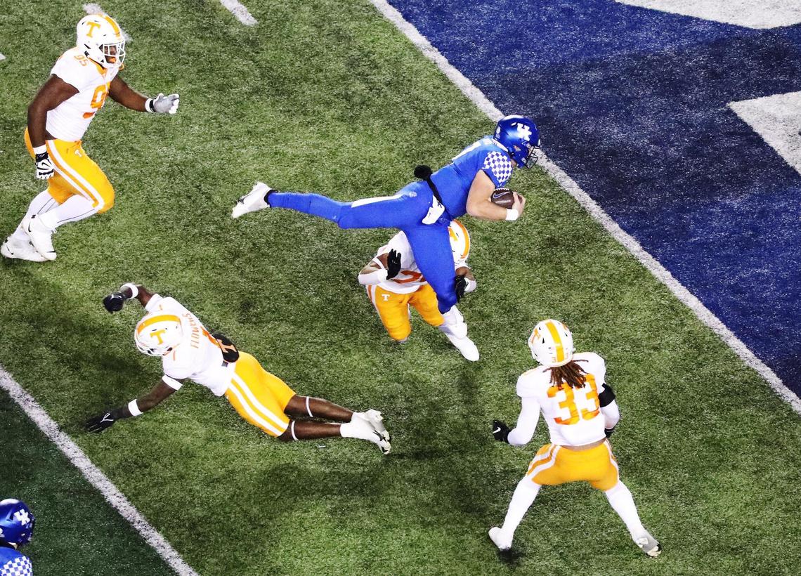 Kentucky Wildcats quarterback Will Levis (7) leaps towards the endzone for a second quarter score during a game between the Kentucky Wildcats and the Tennessee Volunteers at Kroger Field in Lexington, Ky., Saturday, Nov. 6, 2021.