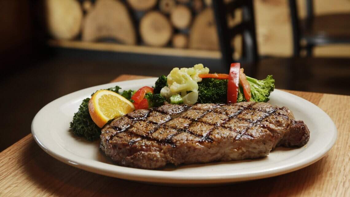 Restaurant known for steaks, all-you-can-eat salad bar opens in Nicholasville