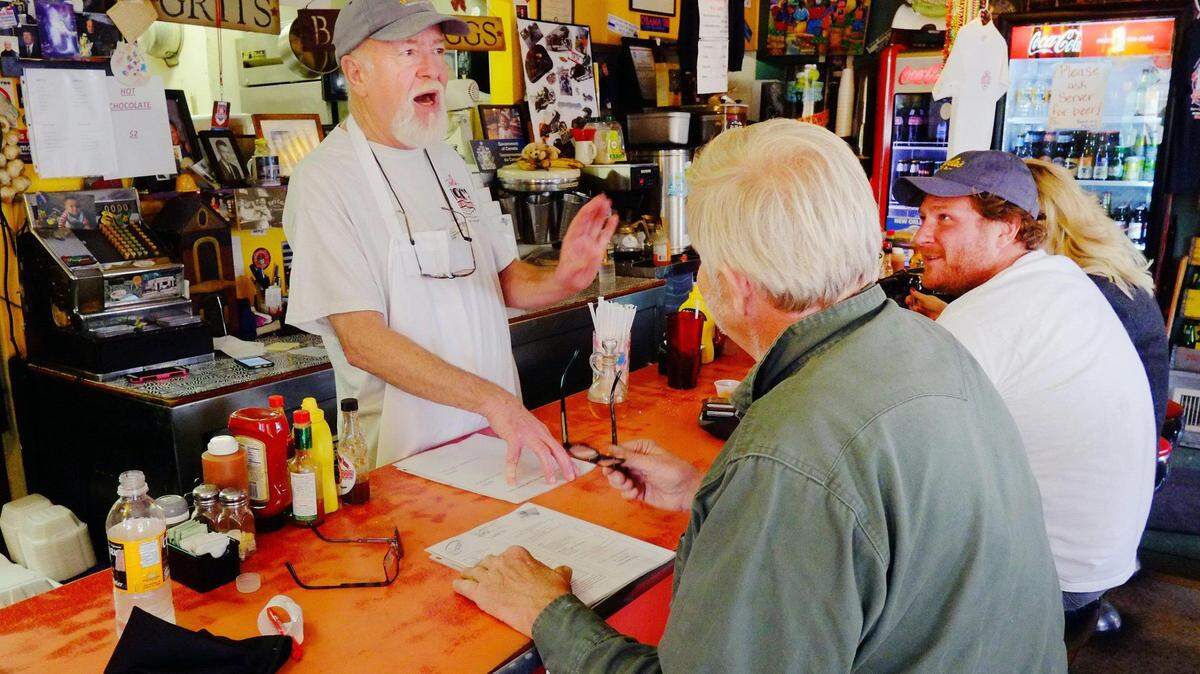 Rick Paul entertained the lunch crowd at Rick’s White Light Diner in 2015. In addition to outstanding food, Paul serves up constant banter about politics, food and society. “I give them dinner and a show,” he said.