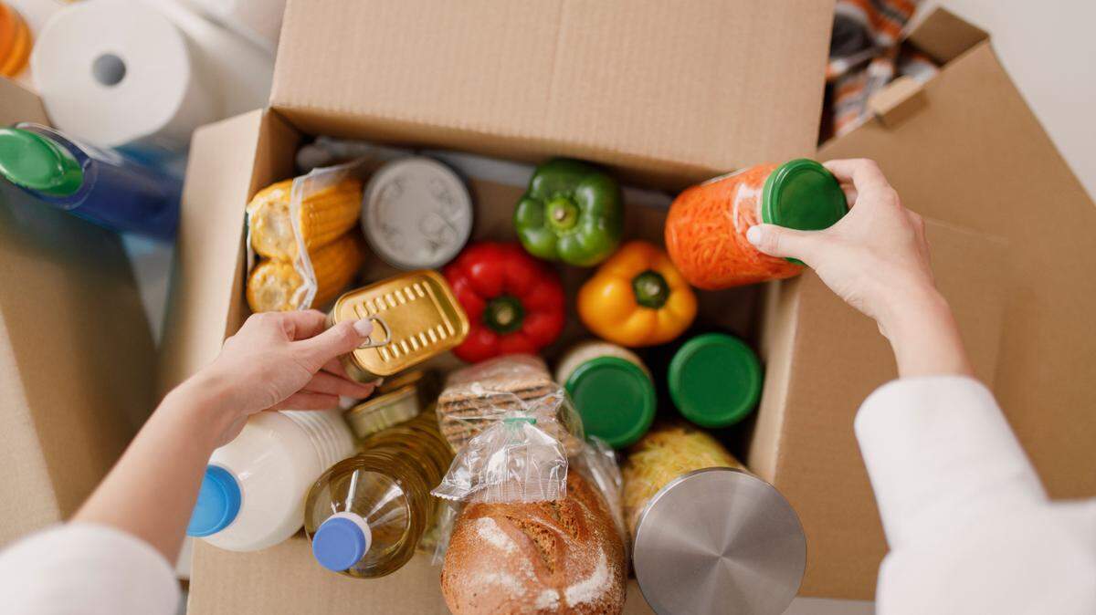 God’s Pantry Food Bank Inc. recently opened a food pantry at the Lexington Public Library’s Northside Branch.