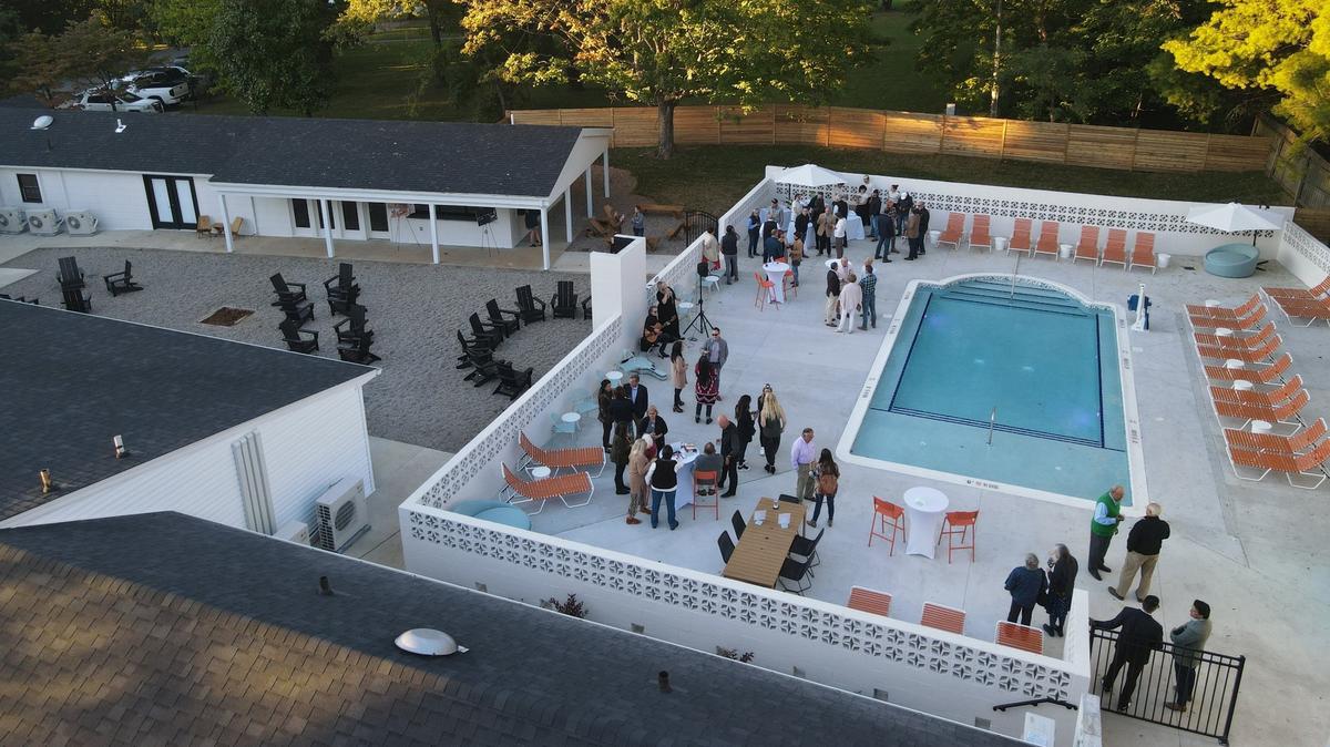 A view of the swimming pool at the Bardstown Motor Lodge in Bardstown, Ky.
