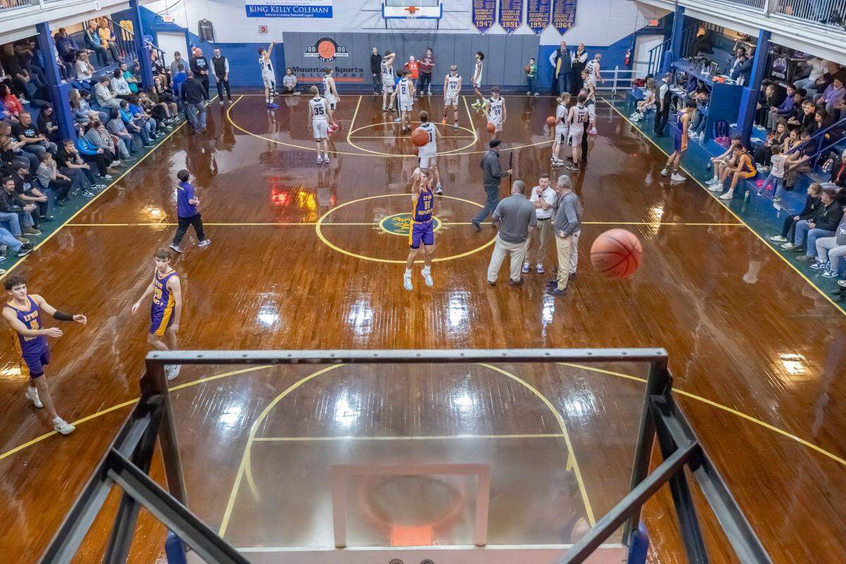 Lyon County’s Travis Perry (11) warms up before the start of the third quarter in a game against Floyd Central at Wayland Gymnasium at the Mountain Sports Hall of Fame on Saturday.