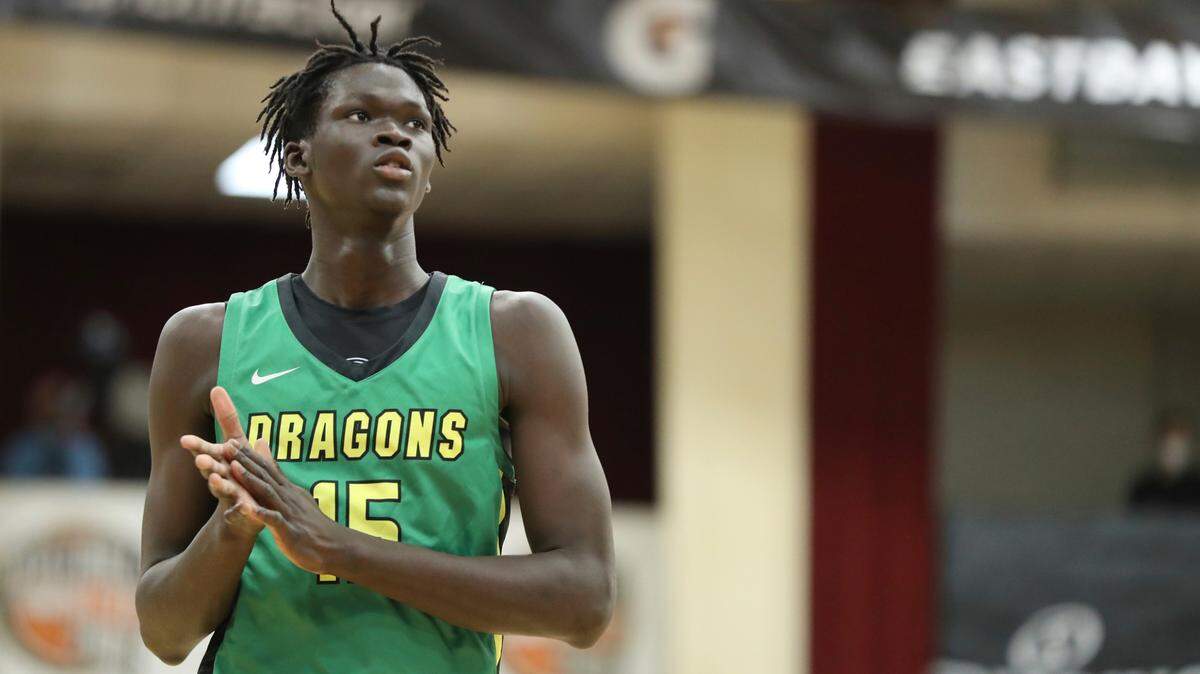 Arizona Compass Prep post player Adrame Diongue has been in recruiting contact with Kentucky.