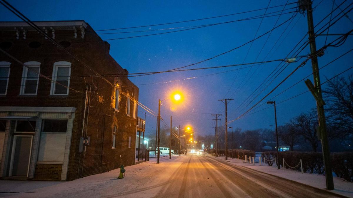 Snow covers West Maxwell Street in Lexington, Ky., on Friday, Feb. 4, 2022.
