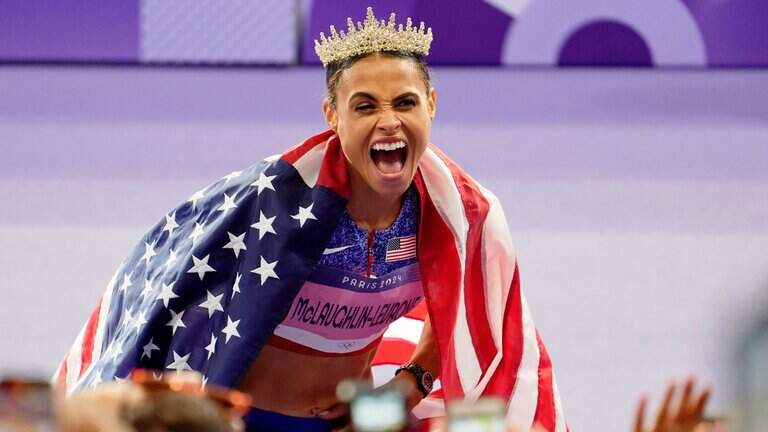 Former Kentucky star Sydney McLaughlin-Levrone breaks own world record for Olympic gold