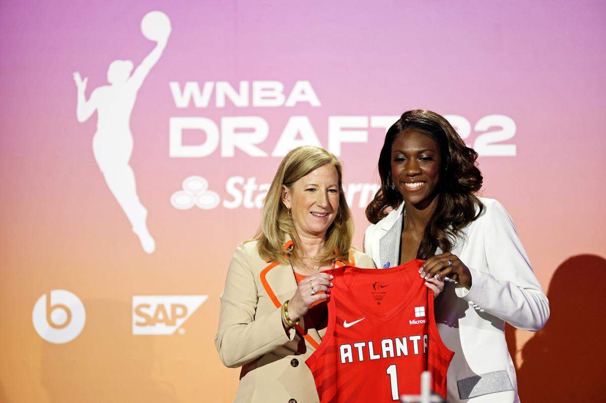 Kentucky’s Rhyne Howard, right, poses for a photo with WNBA Commissioner Cathy Engelbert after being selected by the Atlanta Dream with the first overall pick Monday night in New York.