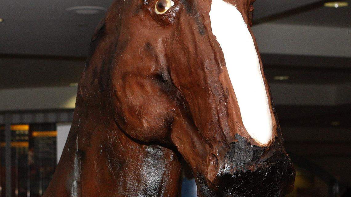 Cake Horse