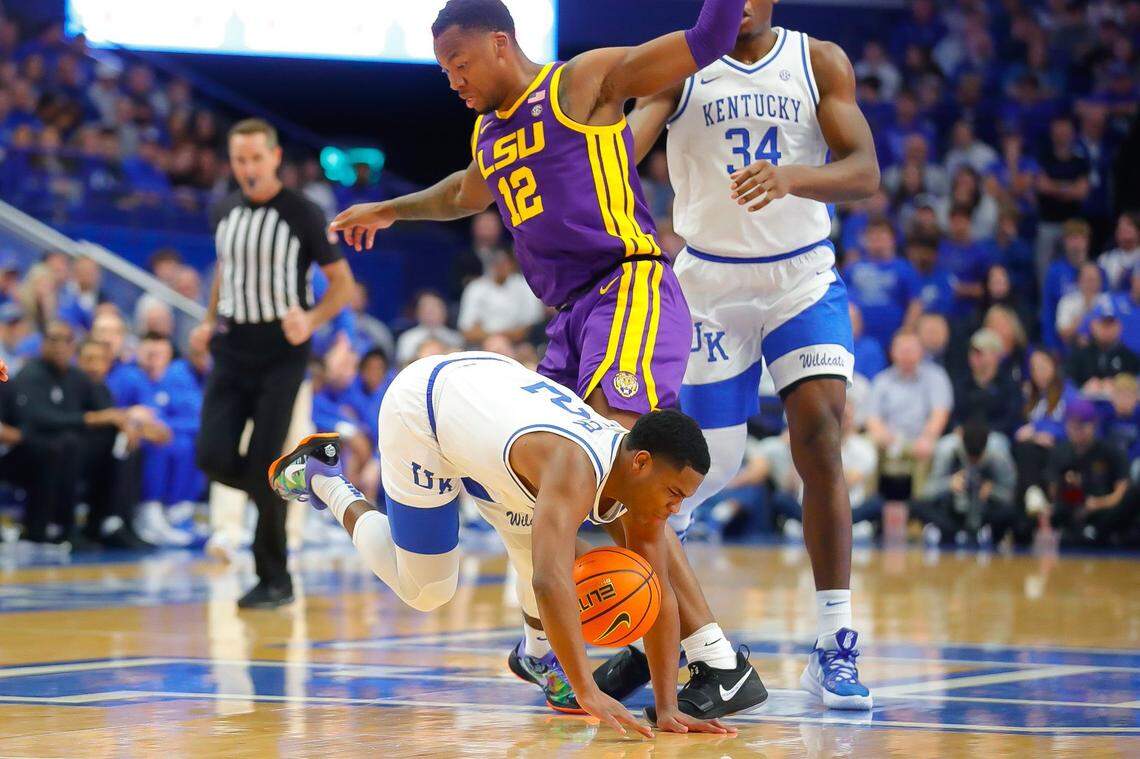 Kentucky’s Sahvir Wheeler gets hits the floor during the team’s game against LSU on Tuesday, Jan. 3, 2023, at Rupp Arena in Lexington, Ky.