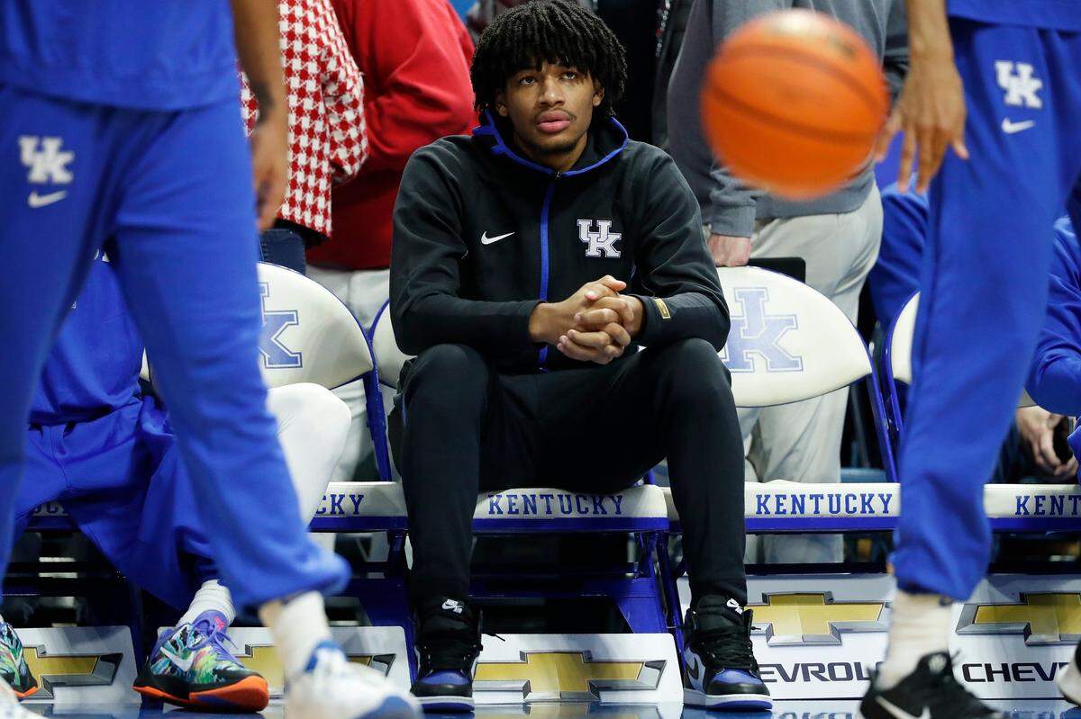 Shaedon Sharpe is projected to be drafted Thursday as a lottery pick, possibly as high as the top five.