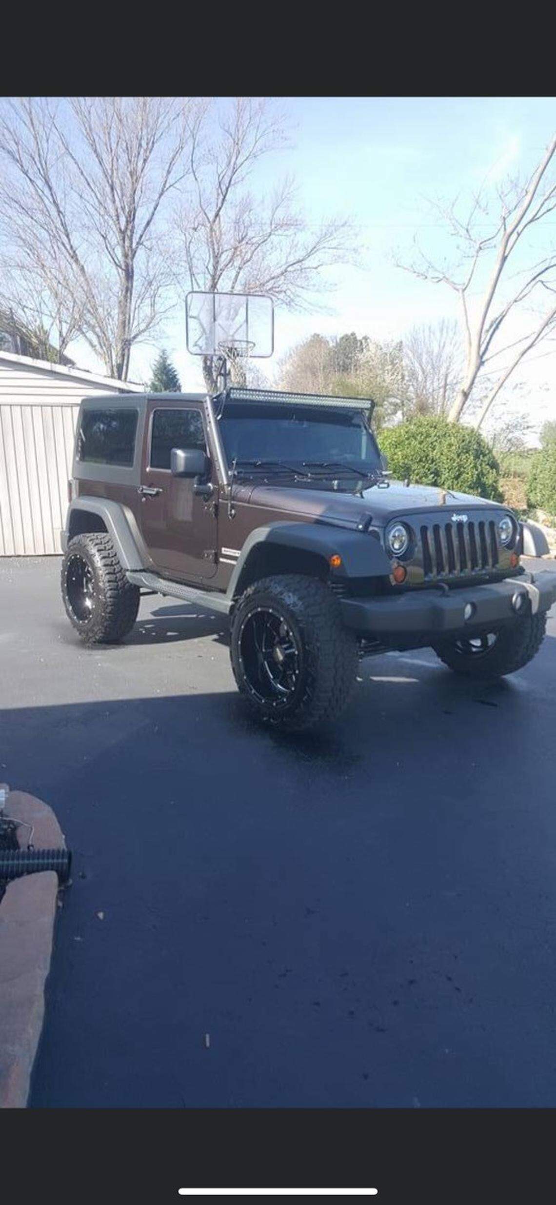 Police said a suspect in a double homicide in Pulaski County, Ky., on Nov. 7, 2023 fled the scene in this Jeep.