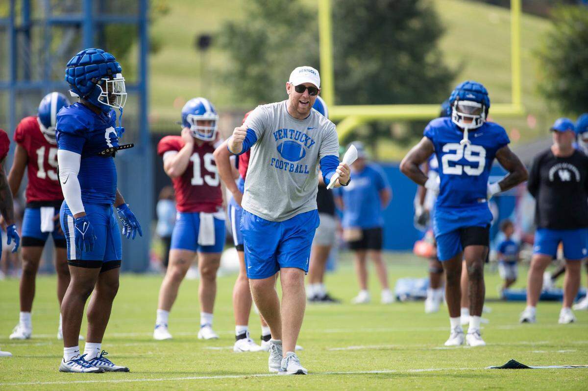 Kentucky offensive coordinator Liam Coen brought massive improvement to UK’s attack in his first go-round with the Wildcats in 2021. Such improvement will be required again in 2023 after the Cats dropped to 116th nationally in total offense last season.