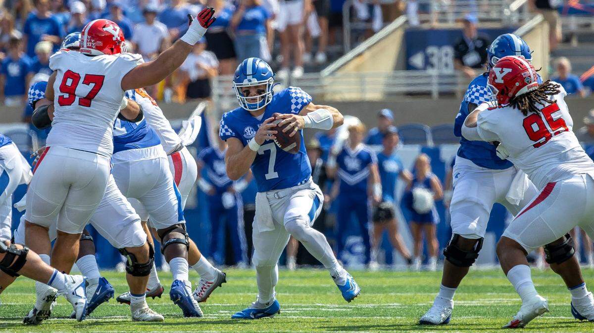 With the heart of its SEC schedule approaching, Kentucky’s offense has yet to click