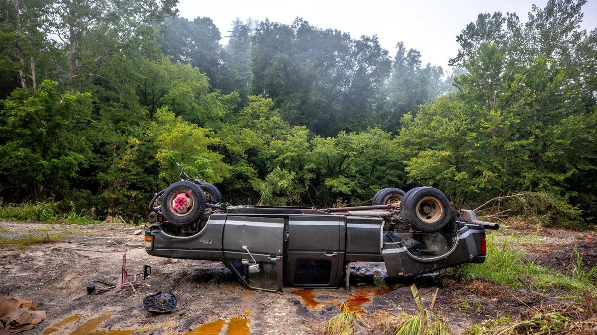 ‘A long road.’ Western Ky tornado survivors send advice, help to flood-ravaged east