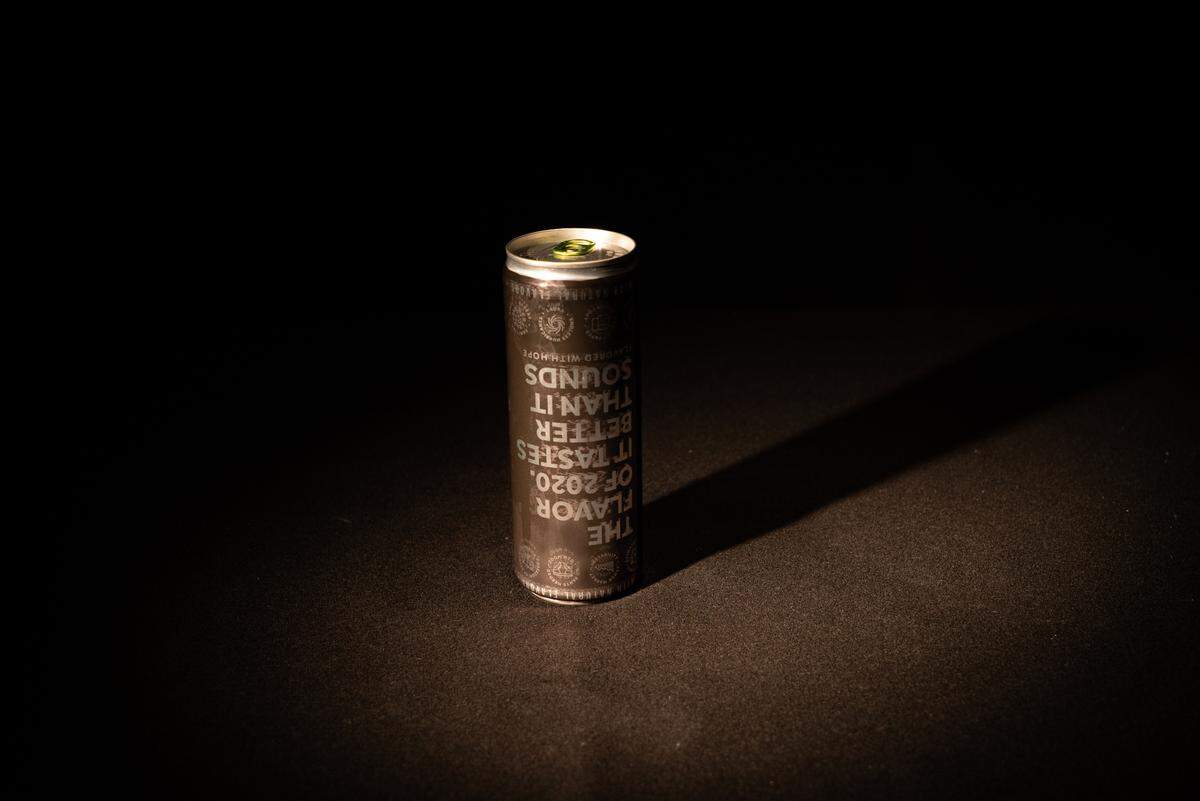 Flavorman canned the “taste of 2020”, with an upsidedown label for the upsidedown year.