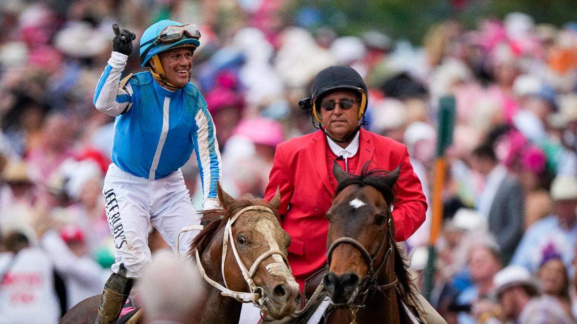 At age 45, jockey great Javier Castellano finally throws off his Kentucky Derby hex