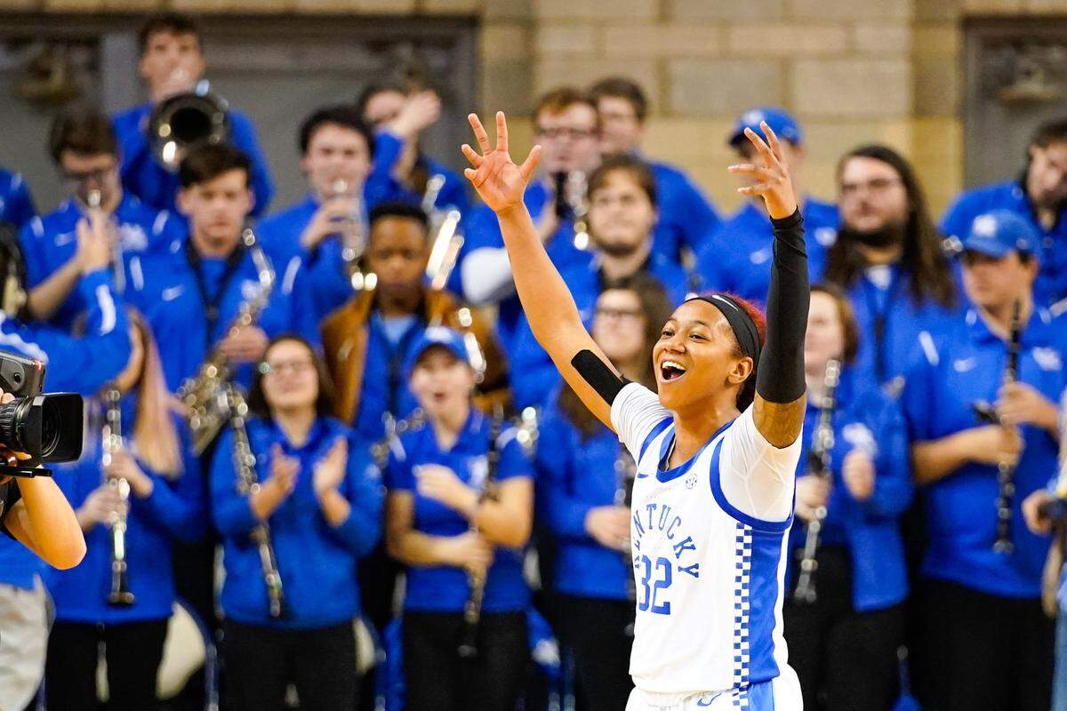 An unheralded recruit who came to UK at a time when player defections had destabilized the Wildcats program, Jaida Roper will depart Kentucky having become a starter, a team leader and a clutch shot-maker.