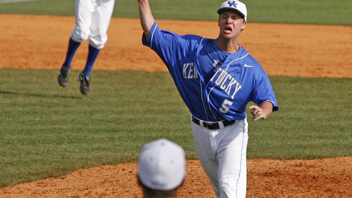 SPORTS BBC-SOCARO-KENTUCKY 1 CS