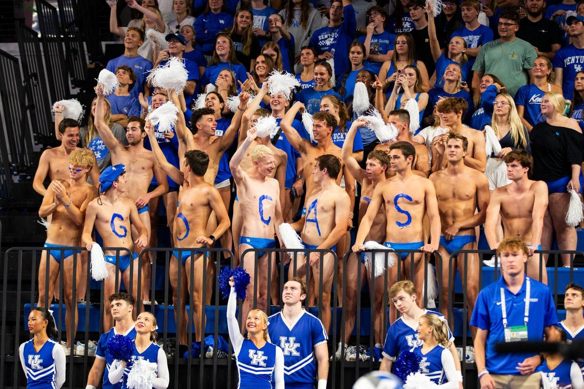 A crowd of 3,838 in Memorial Coliseum and a national TV audience watched Wednesday night’s Kentucky-Louisville match.