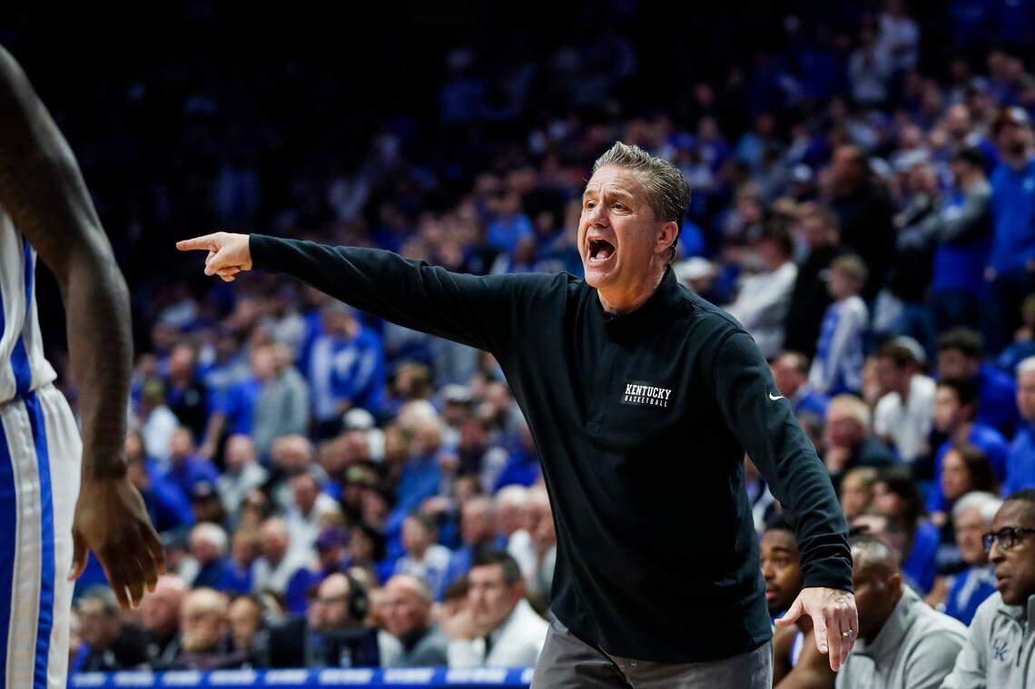 Kentucky head coach John Calipari calls to his players during Tuesday’s game against Georgia.