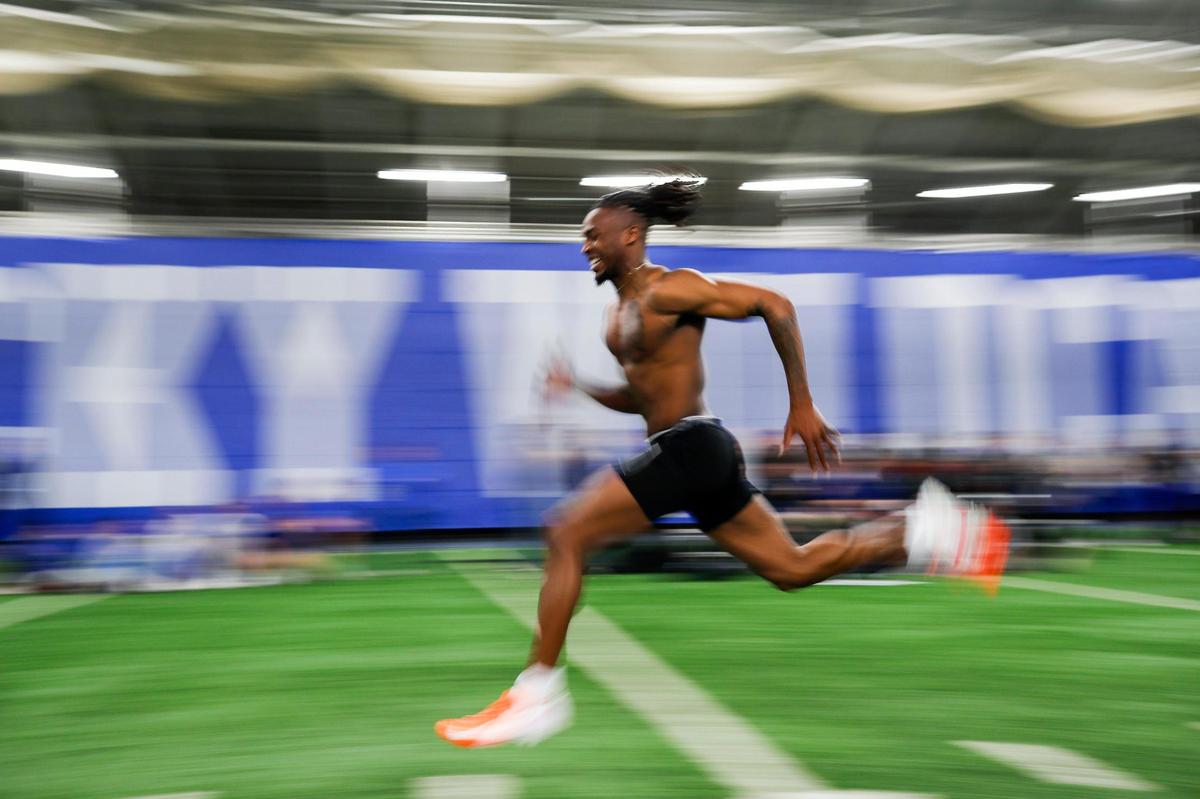 Defensive back Quandre Mosely ran an unofficial time of 4.32 seconds in the 40-yard dash during Kentucky’s Pro Day.